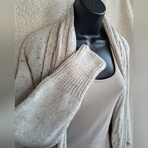 Women's Chaps Beige Cable Knit Cardigan with Pockets - Picture 2 of 13